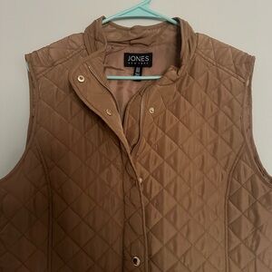 Jones New York Quilted Camel Brown Sleeveless Vest